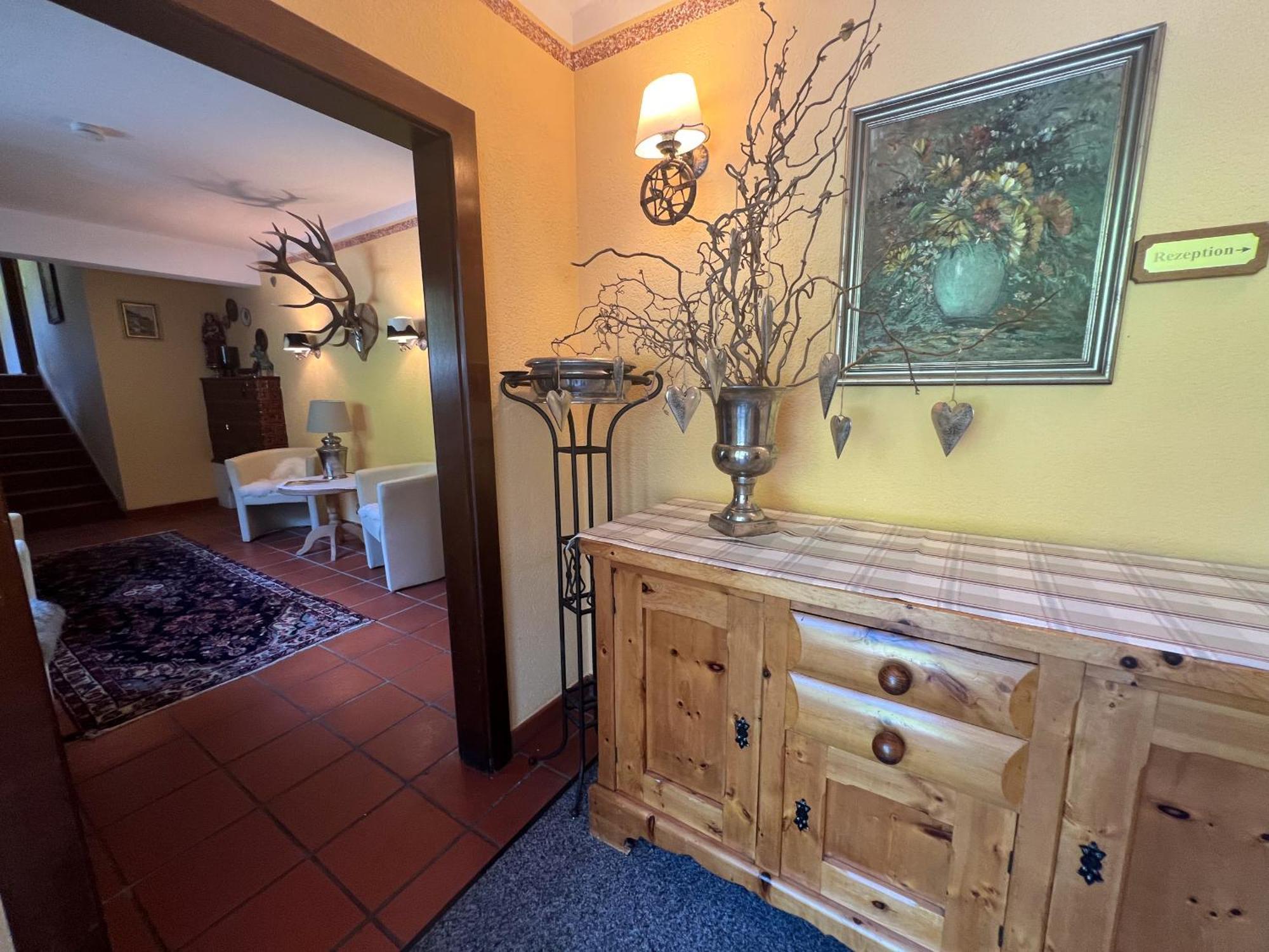 Pension & Appartements Ronacherhof باد كلينكيرشهايم المظهر الخارجي الصورة
